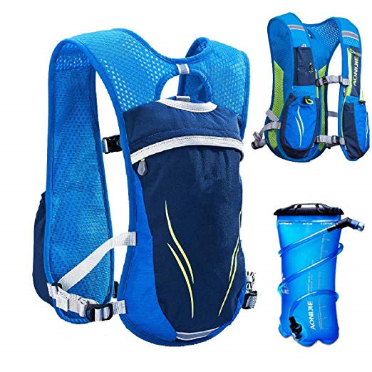 5.5L outdoor hydration vest backpack with 2L TPU water bladder